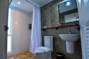 Lana Beds and Spaces - Hostel