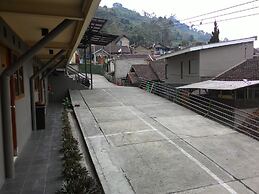 Hotel Augusta Lembang