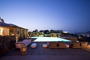 Villa Alessandra - Near Ornos Beach