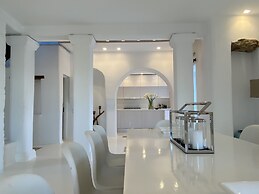 Villa Alessandra - Near Ornos Beach