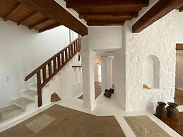 Villa Alessandra - Near Ornos Beach