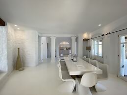 Villa Alessandra - Near Ornos Beach