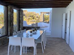 Villa Alessandra - Near Ornos Beach