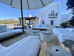 Villa Alessandra - Near Ornos Beach