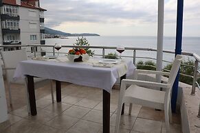 Grand Koru Otel Beach