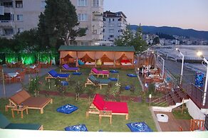 Grand Koru Otel Beach