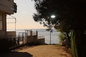 Grand Koru Otel Beach