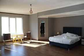 Grand Koru Otel Beach