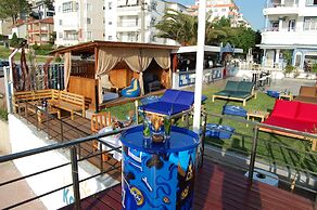 Grand Koru Otel Beach