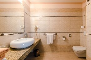 Hunguest Hotel Apollo