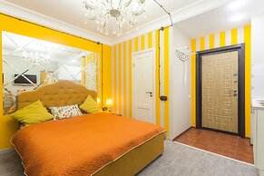 Apartments on Konnogvardeisky