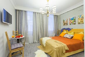 Apartments on Konnogvardeisky