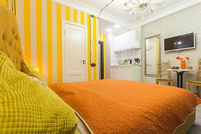 Apartments on Konnogvardeisky