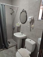 Black Iris Hotel