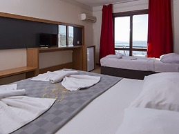 Akay Garden Family Club