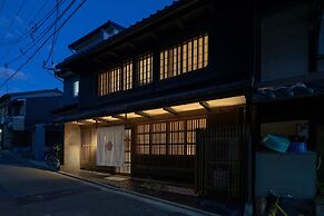 THE MACHIYA Kamiumeya