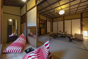 THE MACHIYA Kamiumeya