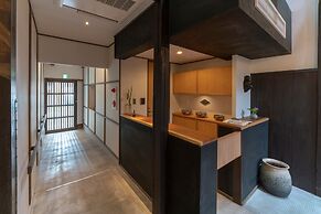 THE MACHIYA Kamiumeya