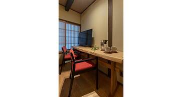 THE MACHIYA Kamiumeya