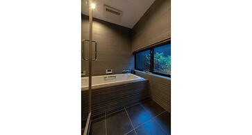 THE MACHIYA Kamiumeya