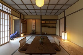 THE MACHIYA Kamiumeya