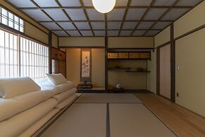 THE MACHIYA Kamiumeya