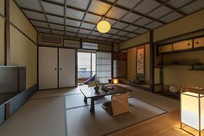 THE MACHIYA Kamiumeya