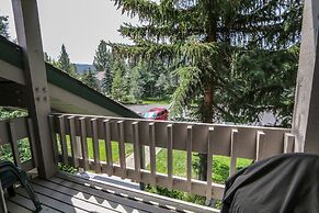 Snowcreek IV 622 Light, Bright and Updated, Walk to Snowcreek Athletic