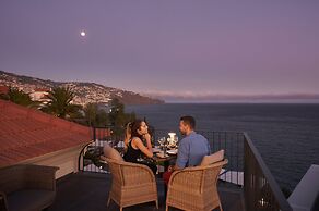 Les Suites at The Cliff Bay