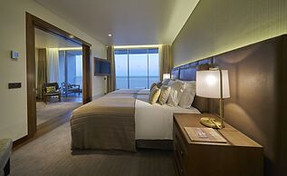 Les Suites at The Cliff Bay