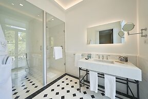 Les Suites at The Cliff Bay