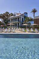 Les Suites at The Cliff Bay