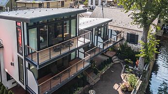 Carriage House of New Hope