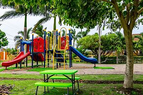 Drax Hall Country Club 2 Bed Villa