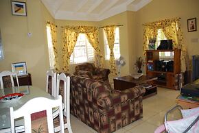 St Mary Mins Away From Ocho Rios 2 bed Ocean View Villa