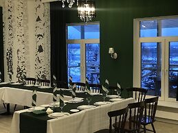 Forest Hotel Golubino