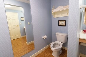 Essenhaus Inn & Conference Center