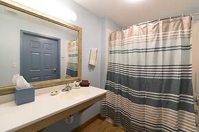 Essenhaus Inn & Conference Center