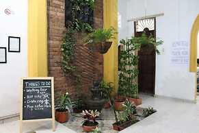 La Casa de Adry - Hostal - Hostel