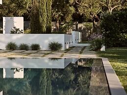 Drallos Luxury Villa