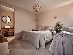 Drallos Luxury Villa