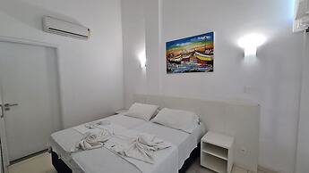 Laguna Beach Flat by AFT