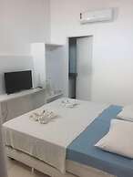 Laguna Beach Flat by AFT