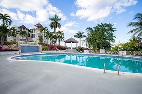 Columbus Heights Ocean View Large Studio