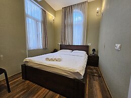 Hotel Boutique IVERIA