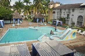 Ocho Rios Sandcastles Ocean View Fantastic Location Sleeps 4