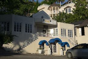 Ocho Rios Sandcastles Ocean View Fantastic Location Sleeps 4