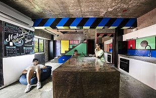 D522 Hostel at Kiener Hills - Near Cebu Airport