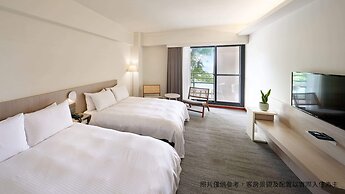 Howard Lake Resort Shihmen Dam