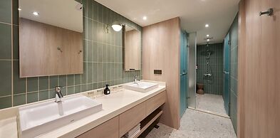 Howard Lake Resort Shihmen Dam